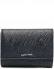 CALVIN KLEIN sieviešu melns maks ELEVATED TRIFOLD MD SAFFIANO