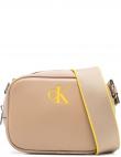 CALVIN KLEIN JEANS sieviešu gaiša soma pār plecu SLEEK CAMERA BAG18 SOLID