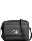 CALVIN KLEIN sieviešu melna plecu soma Re-lo camera bag 