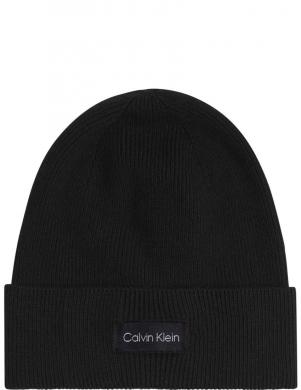 CALVIN KLEIN sieviešu melna cepure Essential knit beanie