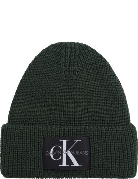 CALVIN KLEIN JEANS  vīriešu zaļa cepure Monologo patch beanie 